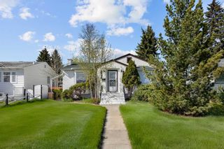 Main Photo: 532 17 Avenue NE in Calgary: Winston Heights/Mountview Detached for sale : MLS®# A2133037