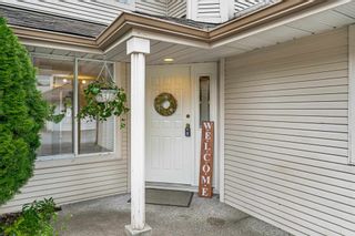 Photo 3: 10 9045 WALNUT GROVE Drive in Langley: Walnut Grove Townhouse for sale in "BRIDLEWOODS" : MLS®# R2606404