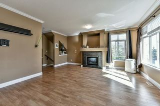 Photo 4: 21 19330 69 Avenue in Surrey: Clayton Townhouse for sale in "MONTEBELLO" (Cloverdale)  : MLS®# R2110201