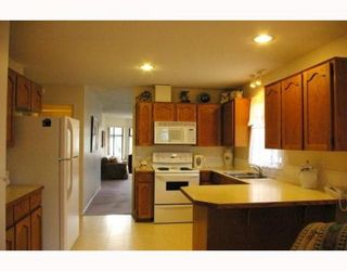 Photo 4: 12030 206B Street in Maple_Ridge: Northwest Maple Ridge House for sale (Maple Ridge)  : MLS®# V753442