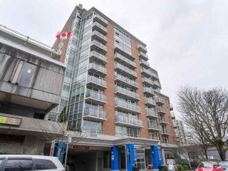 Photo 1: 900 1570 W 7TH Avenue in Vancouver: Fairview VW Condo for sale in "Terraces on 7th" (Vancouver West)  : MLS®# R2588372