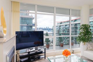 Photo 12: 706 172 VICTORY SHIP WAY in North Vancouver: Lower Lonsdale Condo for sale : MLS®# R2719653