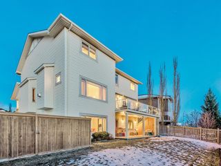 Photo 3: 202 Simcoe View SW in Calgary: Signal Hill Detached for sale : MLS®# A1082496