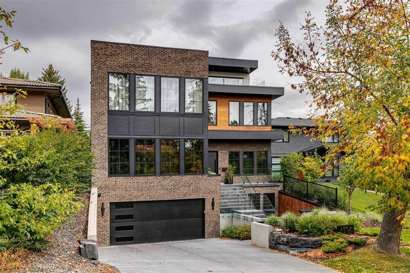 FEATURED LISTING: 4116 Crestview Road Southwest Calgary