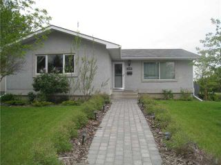 Photo 1: 6628 LAW Drive SW in CALGARY: Lakeview Residential Detached Single Family for sale (Calgary)  : MLS®# C3552508