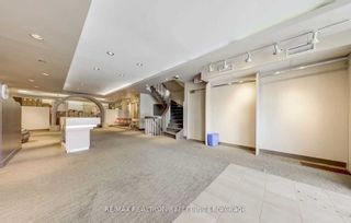 Photo 5: 1662 Avenue Road in Toronto: Bedford Park-Nortown Property for lease (Toronto C04)  : MLS®# C6214436