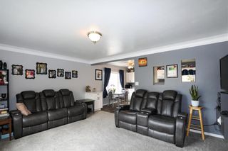 Photo 15: 199 Lumber Avenue in Steinbach: R16 Residential for sale : MLS®# 202024427