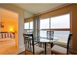 Photo 8: PACIFIC BEACH Condo for sale : 2 bedrooms : 4667 Ocean #408