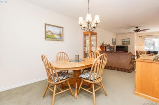 Photo 10: 18 4120 Interurban Rd in VICTORIA: SW Strawberry Vale Row/Townhouse for sale (Saanich West)  : MLS®# 796838