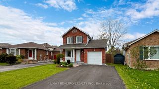 Photo 4: 45 Prout Drive in Clarington: Bowmanville House (2-Storey) for sale : MLS®# E8326658