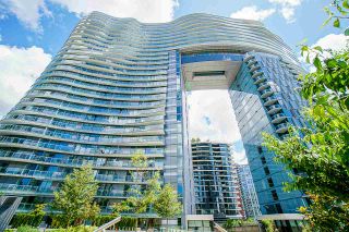 Photo 3: 1611 89 NELSON Street in Vancouver: Yaletown Condo for sale in "ARC" (Vancouver West)  : MLS®# R2515493