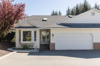 Photo 1: 70 3054 TRAFALGAR Street in Abbotsford: Central Abbotsford Townhouse for sale in "Whispering Pine Meadows" : MLS®# R2879887