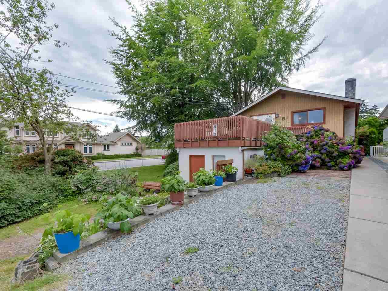 Main Photo: 913 PARKER Street: White Rock House for sale (South Surrey White Rock)  : MLS®# R2154134