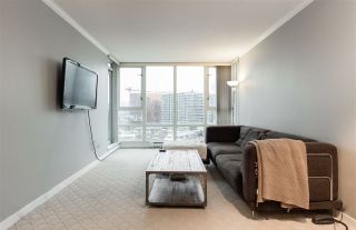 Photo 2: 1602 1033 MARINASIDE Crescent in Vancouver: Yaletown Condo for sale in "QUAYWEST" (Vancouver West)  : MLS®# R2223980