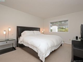 Photo 12: 4352 Parkwood Terr in VICTORIA: SE Broadmead Half Duplex for sale (Saanich East)  : MLS®# 780519