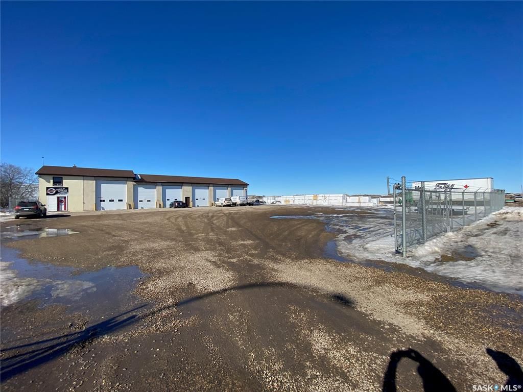 Main Photo: 46 Hill Street in Yorkton: North YO Commercial for sale : MLS®# SK844822
