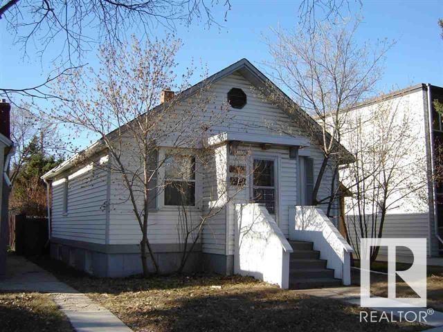 Main Photo: 10457 77 Avenue in Edmonton: Zone 15 House for sale : MLS®# E4309087