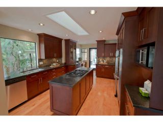 Photo 11: 4670 EASTRIDGE Road in North Vancouver: Deep Cove House for sale : MLS®# V1021079
