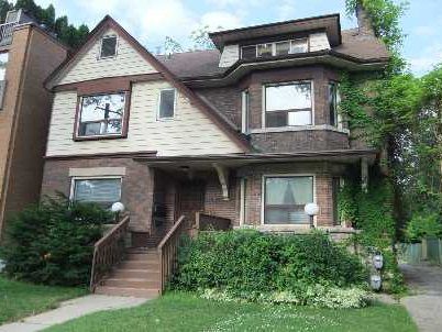 Main Photo: 1 273 Poplar Plains Road in Toronto: Casa Loma House (3-Storey) for lease (Toronto C02)  : MLS®# C2687119
