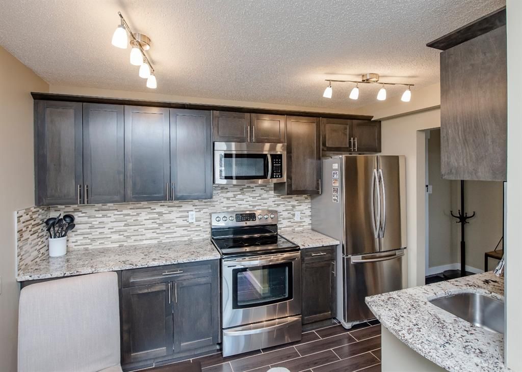 Main Photo: 1001 1330 15 Avenue SW in Calgary: Beltline Apartment for sale : MLS®# A1059880