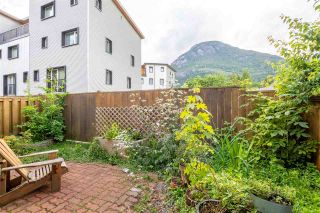 Photo 3: 18 39752 GOVERNMENT Road in Squamish: Northyards Townhouse for sale in "MOUNTAINVIEW MANR" : MLS®# R2593679