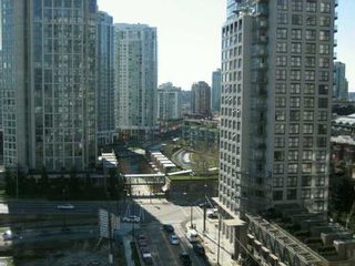 Photo 3: 1610 928 BEATTY ST in Vancouver: Downtown VW Condo for sale in "MAX I" (Vancouver West)  : MLS®# V580505