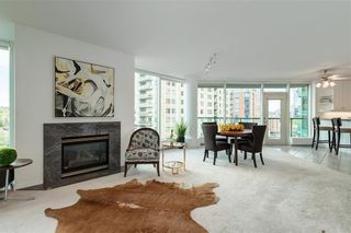 Photo 7: 604 837 2 Avenue SW in Calgary: Eau Claire Apartment for sale : MLS®# C4268169