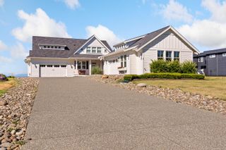 Photo 6: 2 1310 Wilkinson Rd in Comox: CV Comox Peninsula House for sale (Comox Valley)  : MLS®# 912467
