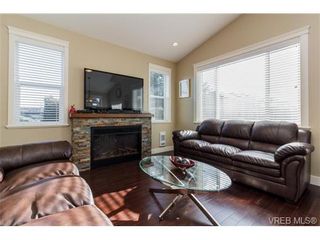 Photo 5: 947 Bray Ave in VICTORIA: La Langford Proper House for sale (Langford)  : MLS®# 690628