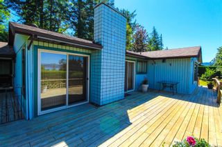 Photo 4: 1379 Sangster Rd in North Saanich: NS Sandown House for sale : MLS®# 908268