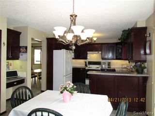 Photo 4: 1143 HARRISON Way in Regina: Lakeridge Single Family Dwelling for sale (Regina Area 01)  : MLS®# 459644