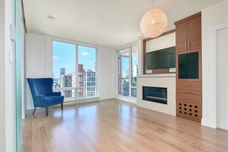 Photo 2: 2102 565 SMITHE Street in Vancouver: Downtown VW Condo for sale (Vancouver West)  : MLS®# R2633110