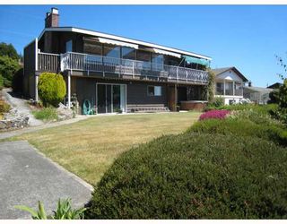Photo 2: 4935 LAUREL Avenue in Sechelt: Sechelt District House for sale (Sunshine Coast)  : MLS®# V774939
