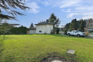 Photo 24: 1977 Blackthorn Dr in Central Saanich: CS Saanichton House for sale : MLS®# 954736