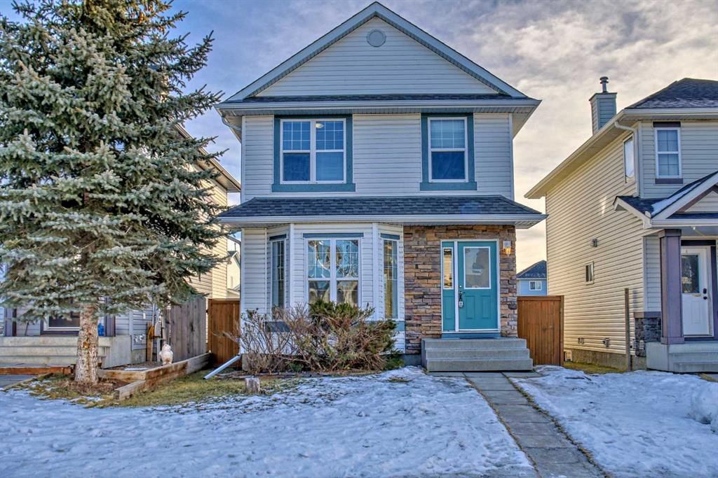 Main Photo: 32 Crystal Shores Crescent: Okotoks Detached for sale : MLS®# A2099952