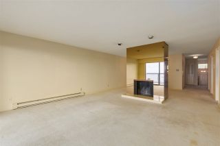 Photo 10: 37 2216 FOLKESTONE Way in West Vancouver: Panorama Village Condo for sale : MLS®# R2310514
