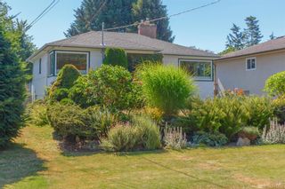 Photo 2: 2857 Rockwell Ave in Saanich: SW Gorge House for sale (Saanich West)  : MLS®# 845491