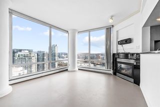 Photo 4: 2803 1201 MARINASIDE Crescent in Vancouver: Yaletown Condo for sale in "Peninsula" (Vancouver West)  : MLS®# R2764715