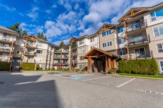 Photo 1: 110 2990 BOULDER Street in Abbotsford: Abbotsford West Condo for sale in "Westwood" : MLS®# R2754631
