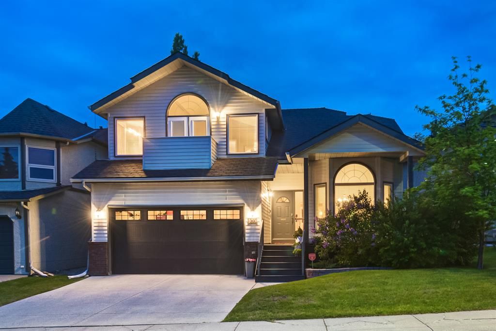 Main Photo: 183 Strathaven Circle SW in Calgary: Strathcona Park Detached for sale : MLS®# A2049042