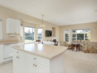 Photo 9: 16 7980 East Saanich Rd in Central Saanich: CS Saanichton Row/Townhouse for sale : MLS®# 960559