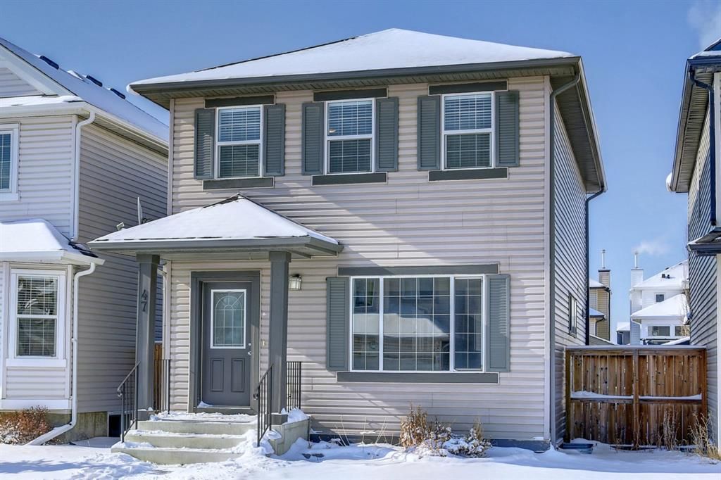 Main Photo: 47 Bridlecrest Road SW in Calgary: Bridlewood Detached for sale : MLS®# A1188357