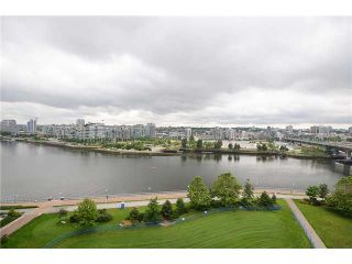 Photo 9: 806 918 COOPERAGE Way in Vancouver: Yaletown Condo for sale in "THE MARINER" (Vancouver West)  : MLS®# R2000227