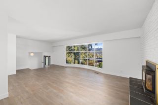 Photo 6: 2180 PARK Crescent in Coquitlam: Chineside House for sale : MLS®# R2726881
