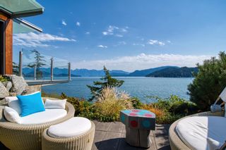 Photo 13: 1012 MARINE Drive in Gibsons: Gibsons & Area House for sale (Sunshine Coast)  : MLS®# R2723589