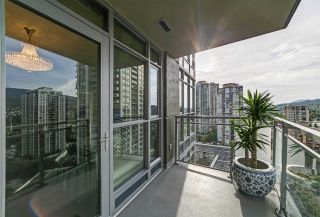 Photo 14: 2102 3008 GLEN Drive in Coquitlam: North Coquitlam Condo for sale in "M2 by Cressey" : MLS®# R2403758