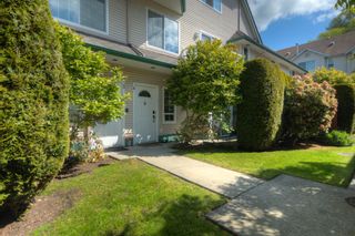 Photo 2: 4 5053 47 Avenue in Delta: Ladner Elementary Townhouse for sale (Ladner)  : MLS®# R2701961