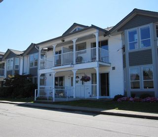 Photo 1: 50 12296 224 Street in Maple Ridge: East Central Townhouse for sale in "THE COLONIAL" : MLS®# R2096242