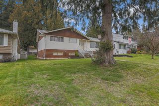 Photo 3: 1771 MADORE Avenue in Coquitlam: Central Coquitlam House for sale : MLS®# R2762731