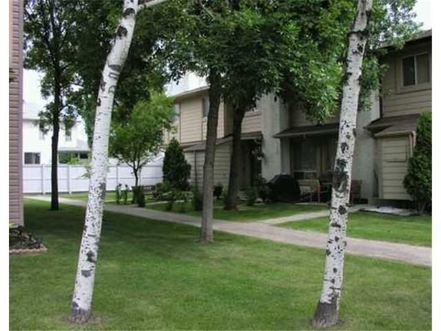 Main Photo: 3907 Grant Avenue in WINNIPEG: Charleswood Condominium for sale (South Winnipeg)  : MLS®# 1120416